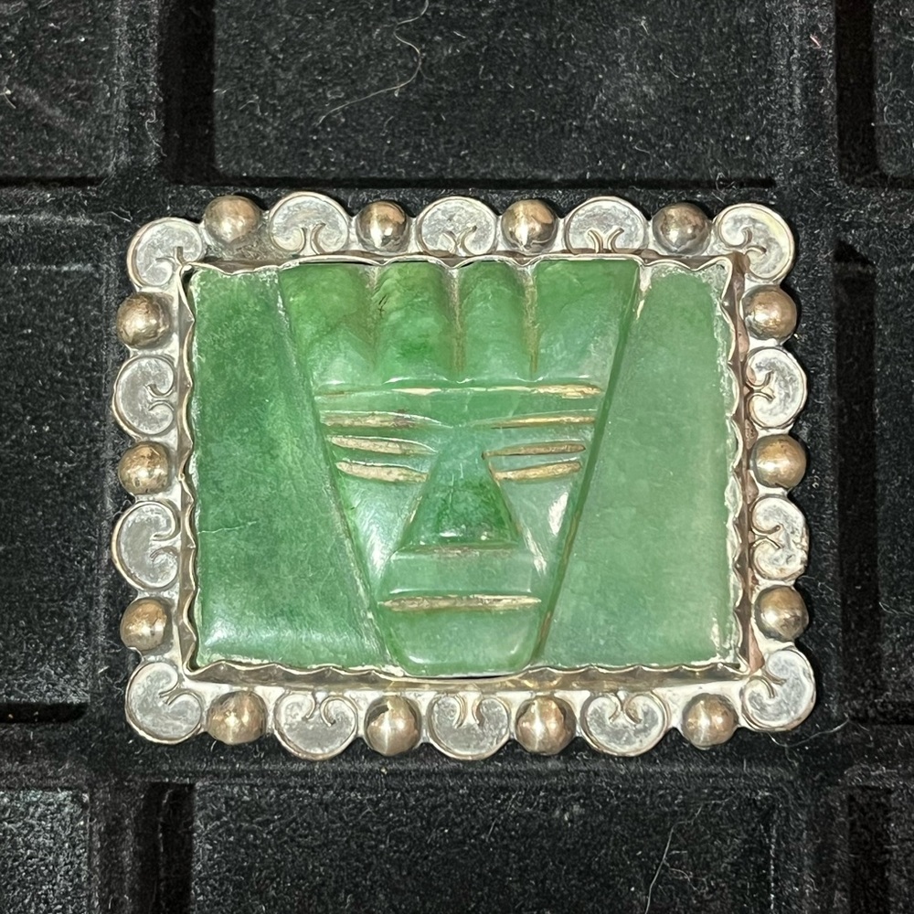 Vintage green onyx 925 sterling silver Mexican brooch
